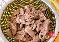 鸡心炒蒜苔的做法图解6