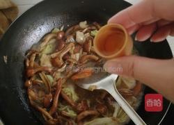 油蘑溜白菜的做法图解11