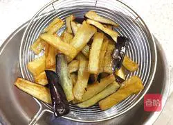 Illustration of how to cook eggplant with minced meat and mushrooms 7