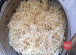 肉丝炒龙须的做法图解1