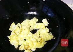 青椒火腿炒鸡蛋的做法图解4