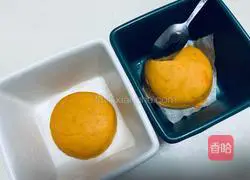Illustration of how to make sweet potato cake 9