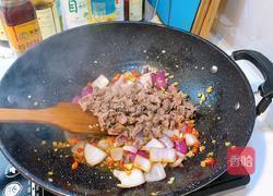 黄牛肉炒洋葱块的做法图解8
