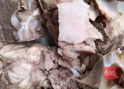 大骨冬瓜黄豆汤的做法图解2