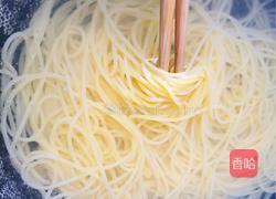 番茄鸡蛋玉米面条的做法图解4