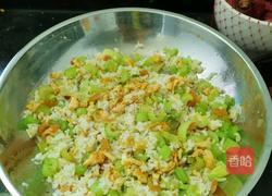 芹菜鸡蛋炒米饭的做法图解5
