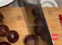 水煮板栗的做法图解2