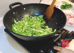 辣椒炒肉的做法图解7