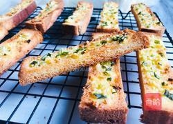 简单几步，做出媲美面包店的蒜香面包条的做法图解7