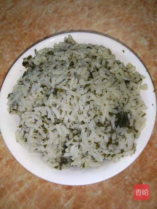 这就是刚出锅的蛤蒌饭，满屋子蛤蒌叶香味