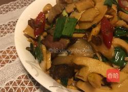 小腊猪穿竹林～竹笋炒腊肉的做法图解5