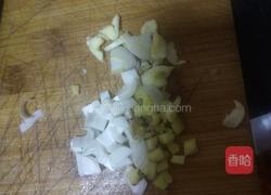 红辣椒炒肉的做法图解2