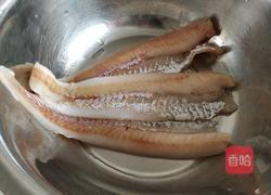 酥炸鳕鱼块的做法图解1