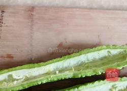 苦瓜炒肉片的做法图解3