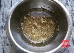 干贝藜麦粥的做法图解2