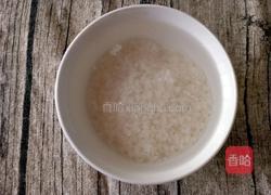 鲜虾粥的做法图解1