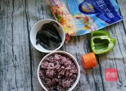 Illustration of how to make shrimp and cheese baked rice 1