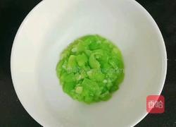 丝瓜鲜虾饼 (宝宝辅食）的做法图解6