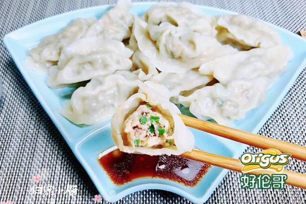 韭菜苔三鲜水饺