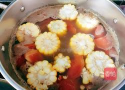 蛤蜊玉米番茄牛骨汤的做法图解9