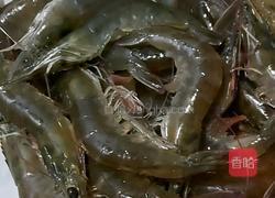 白灼虾的做法图解1