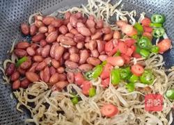 小银鱼炒花生米的做法图解6