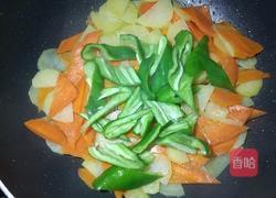 素炒胡萝卜土豆片的做法图解5