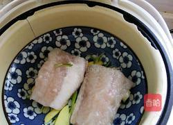 清蒸巴沙鱼的做法图解3