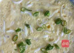 Illustration of how to make whitebait steamed eggs 5