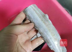 煎带鱼的做法图解1