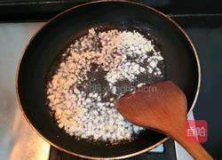 金蒜虾皮炝萝卜的做法图解9