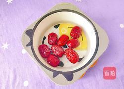 海参小米粥的做法图解3