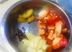 腊肉炒花菜的做法图解4