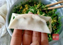 韭菜虾皮鸡蛋锅贴的做法图解11