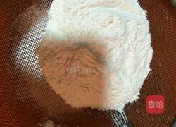 戚风蛋糕的做法图解4