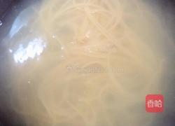 奶油蘑菇海鲜意面的做法图解7