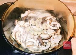 鱿鱼海鲜粥的做法图解8