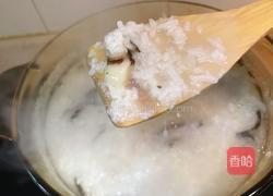 鱿鱼海鲜粥的做法图解12