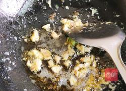 洋葱青椒炒鸡蛋的做法图解4