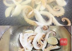 韭菜炒八爪鱼的做法图解3