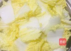 娃娃菜腐竹烧丸子的做法图解1