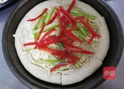 培根虾仁芝士披萨的做法图解7