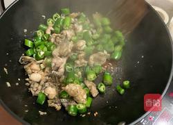 青椒炒田鸡的做法图解9