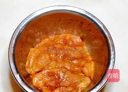 香煎鸡胸肉的做法图解1