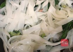 炒河粉的做法图解5