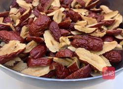 核桃枣泥软糖的做法图解1