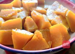 南瓜糯米滋的做法图解1