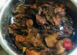 小鸡炖蘑菇的做法图解3