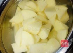 土豆炖鸡块的做法图解6