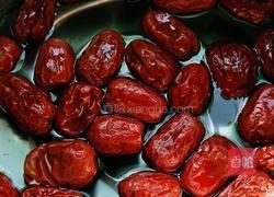 开花红枣馒头的做法图解1